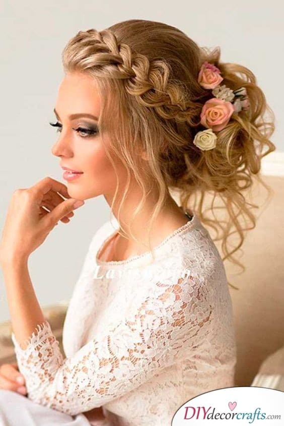 Elegant Wedding Hairstyles For Long Hair