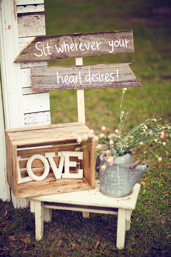 Shine On Your Wedding Day With These Rustic And Vintage Wedding Ideas!