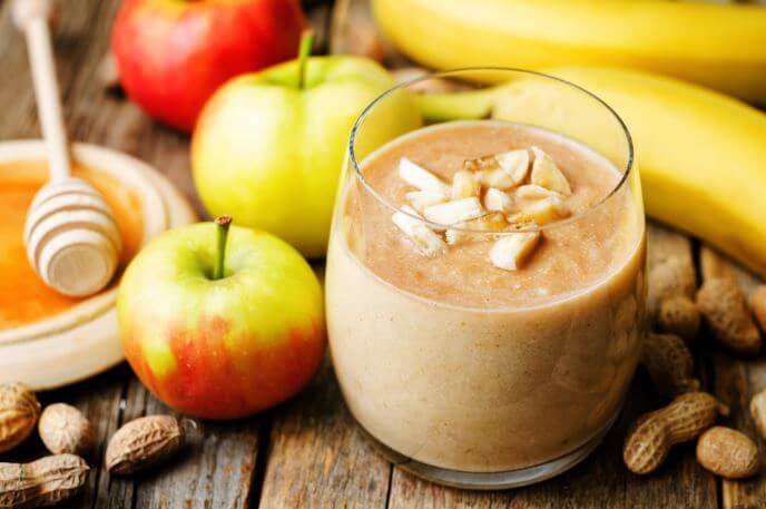 8 Drinks to Boost Metabolism and Tone Up Your Body, apple smoothie