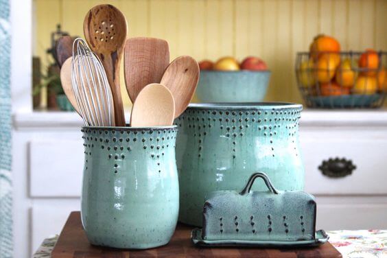 Ten Easy Ways to Design Your Own Kitchen in Less Than an Hour, diy kitchen utensil holder