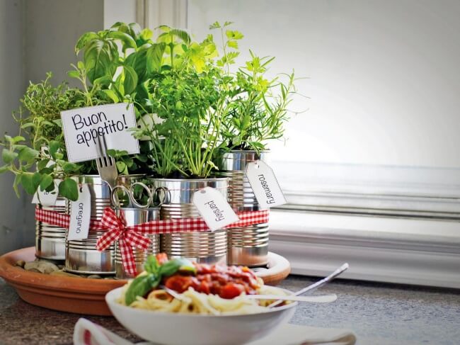 Ten Easy Ways to Design Your Own Kitchen in Less Than an Hour, herb garden project