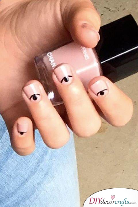 15 Trendy And Amazing Nail Designs Perfect For The Summer, Eyes