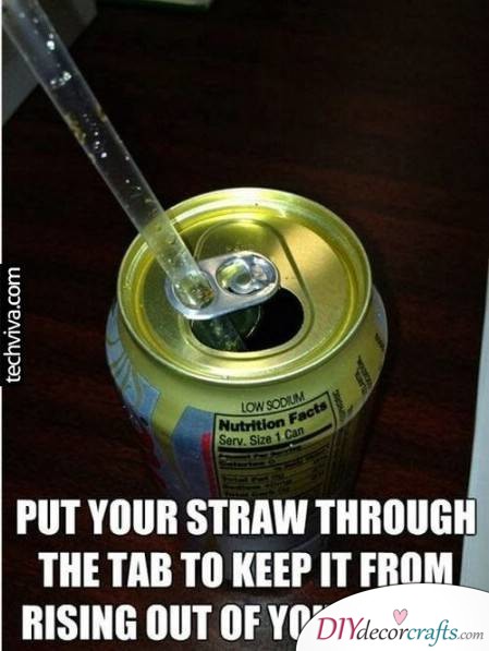 7 Essential Summer Life Hacks Everyone Should Know, Keep Your Straws In Place