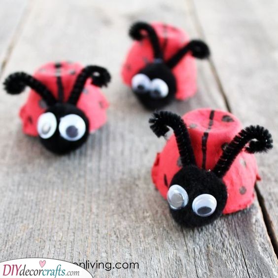 Cute Ladybugs - Easter Decor