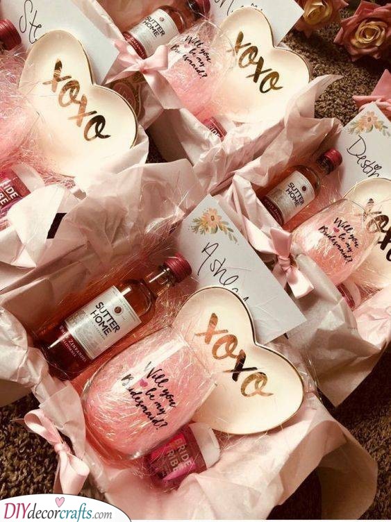 Boxes of Goodies - Best Gifts for Your Bridesmaids