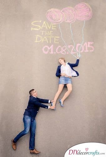 Humorous Photo - Great Ideas for Engaged Couples