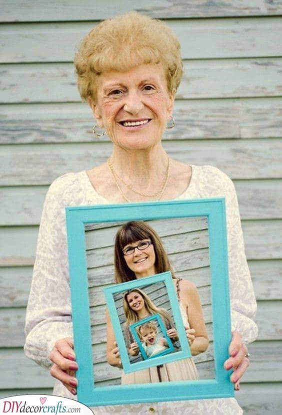 A Photo of Generations - A Unique Gift for Grandma