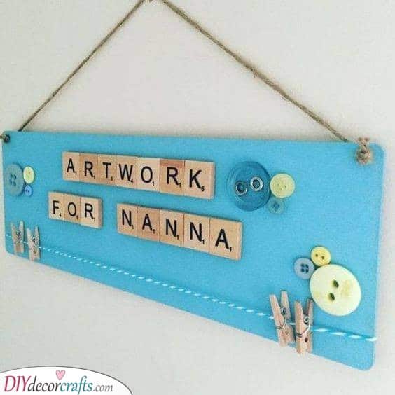 A Board of Artwork - Best Gifts for Grandma