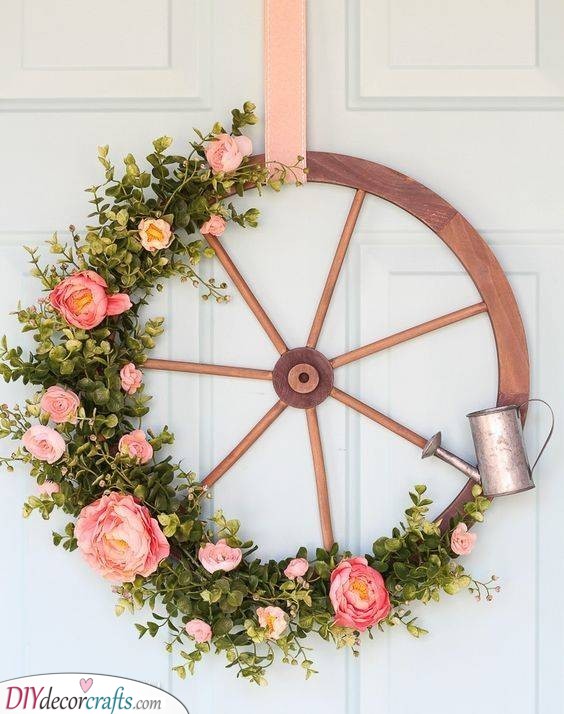 A Wagon Wheel - Another Beautiful Wreath Idea