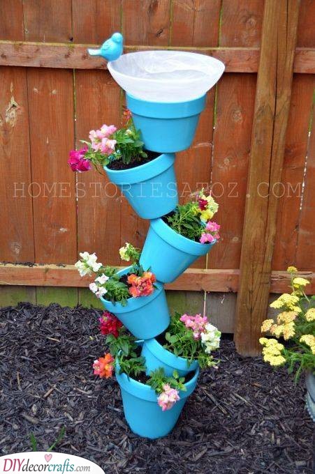 Birdbath Idea - Decorating Your Backyard