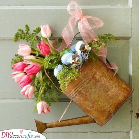 A Floral Can - DIY Spring Outdoor Decorations
