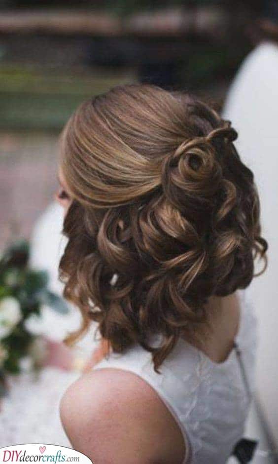 Short and Cute - Wedding Hairstyles for Medium Length Hair