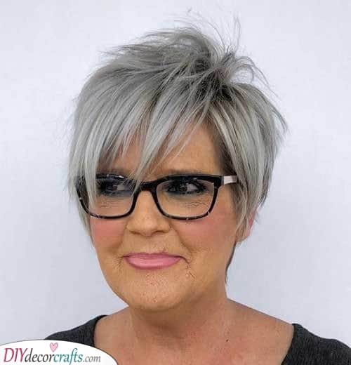 Gorgeous Pixie Cut - Short Hairstyles for Women Over 50