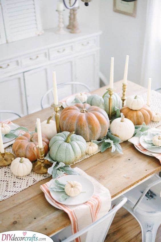 Beautiful Autumn Vibe - Fall Table Centrepieces