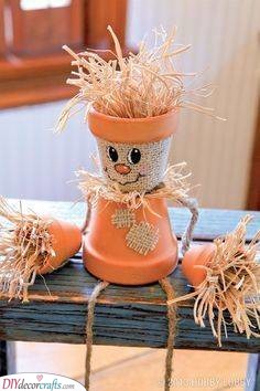 Scarecrow Ideas - Using Clay Pots