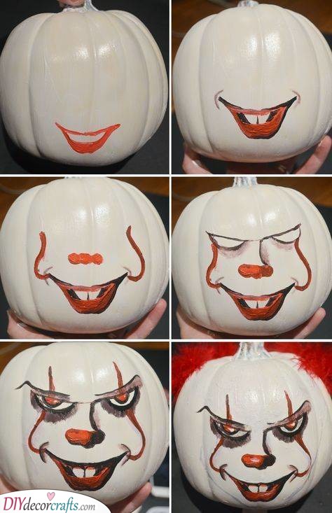 Pennywise the Dancing Clown - A Sinister Look