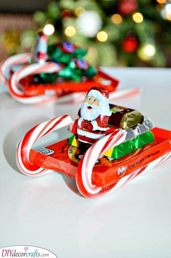 A Candy Sleigh - Adorable and Tasty