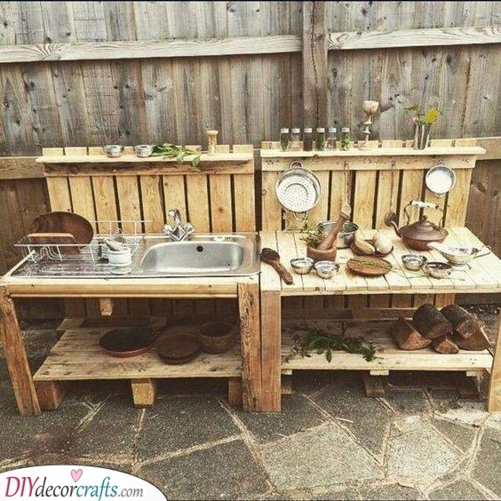 Outdoor Kitchen Cabinets - Amazing Outdoor Kitchen Ideas