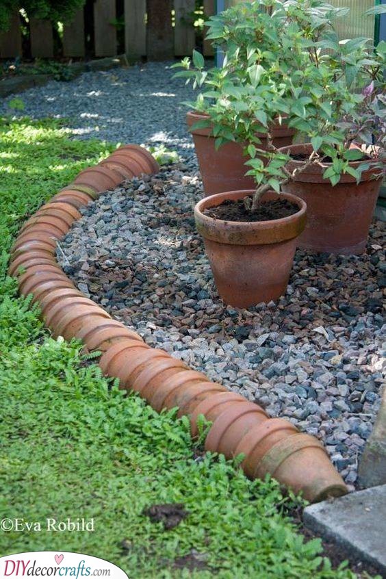 Recycling Old Pots - Border Ideas for Gardens