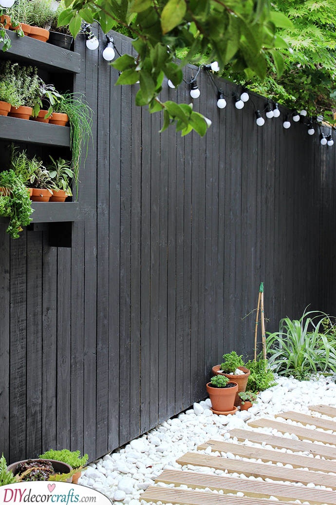 Very Cheap Garden Fence Ideas - Garden Fence Designs
