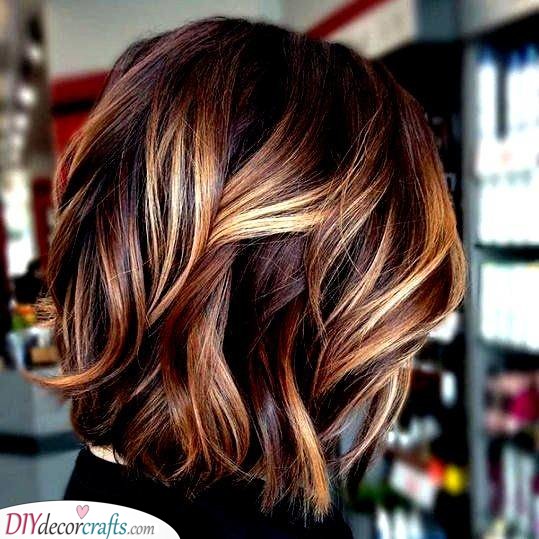 A Bright Balayage - Summer Hair Color Ideas for Brunettes