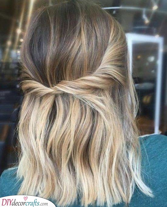 Hairstyles for Medium Hair for Teens -Shoulder Length Hairstyles for Teens