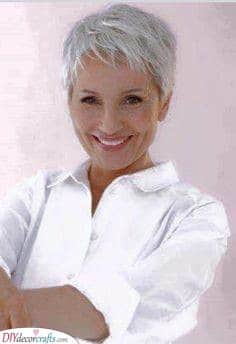 Short Hairstyles for Women Over 50 with Fine Hair - For Thin Hair
