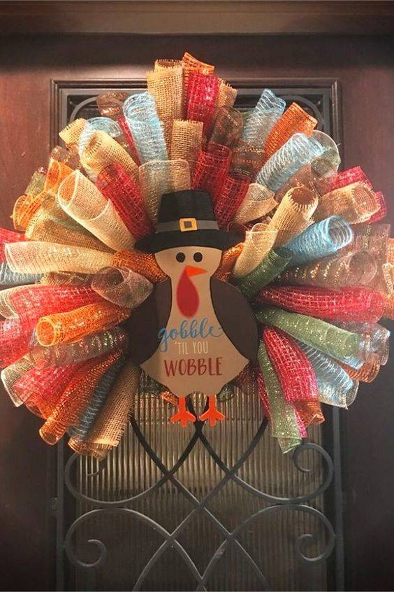 Gobble Til You Wobble - Thanksgiving Door Decorating Ideas