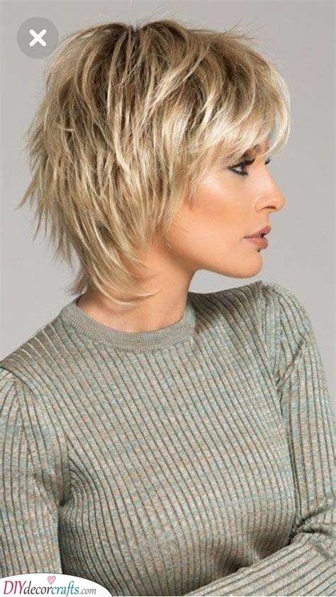 The Shag - Short Natural Hairstyles for Women