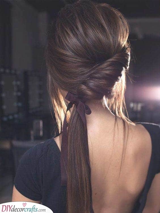 A Ponytail with a Twist – Simple Hairstyles for Long Hair