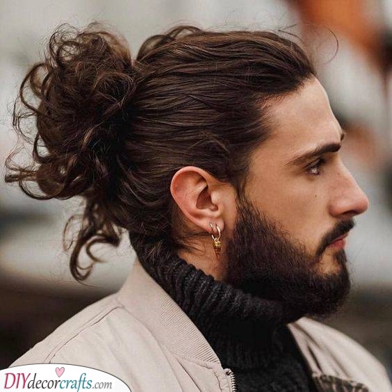 The Man Bun - Easy and Effortless